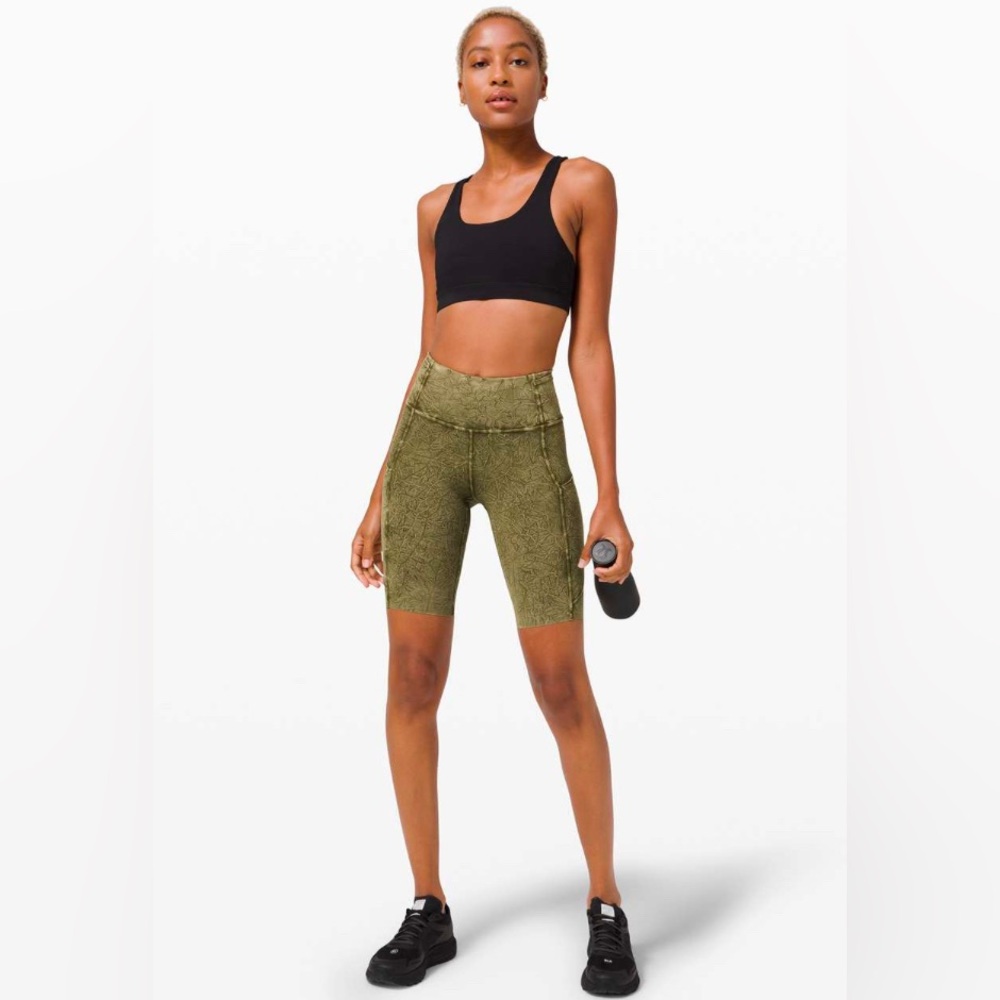 Lululemon Fast and Free Short 10" *Ice Dye
Ice Wash Moss Green